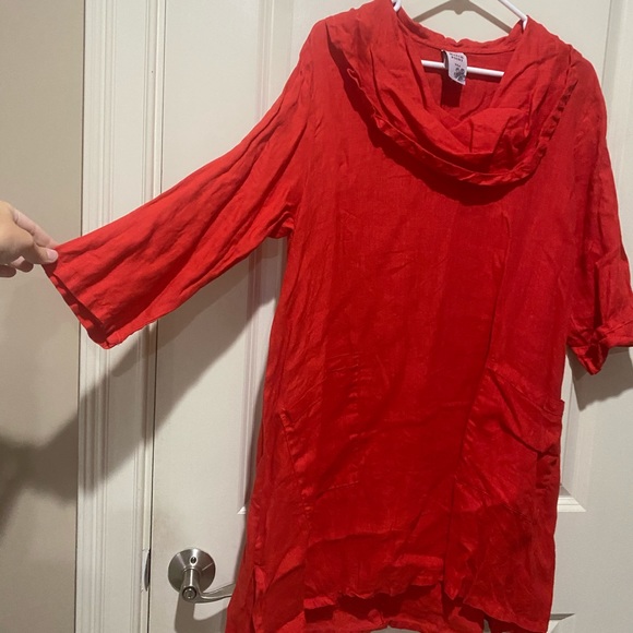 Spectacular 100% Linen Dress - Picture 2 of 4